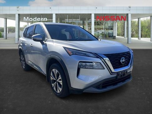 Certified 2023 Nissan Rogue SV image 7