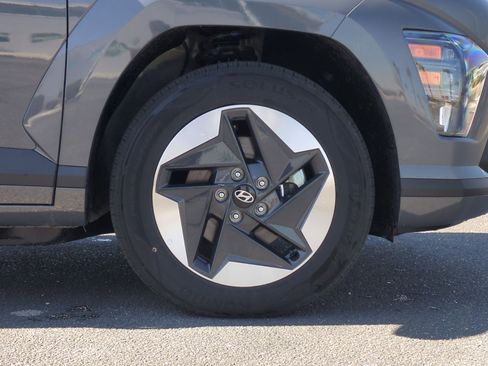 New 2025 Hyundai Kona SEL FWD image 7