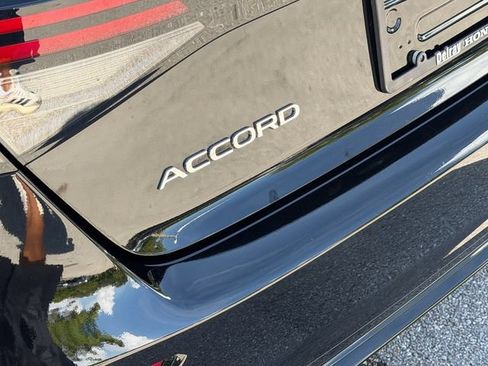 Used 2025 Honda Accord Sport image 16