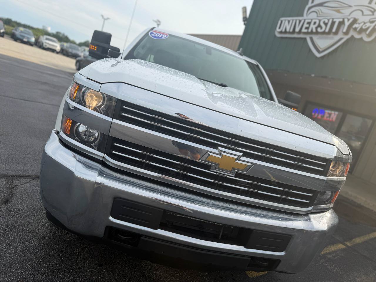 Used 2019 Chevrolet Silverado 2500 W/T AWD/4WD image 9