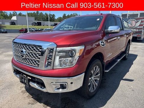 Used 2017 Nissan Titan SL AWD/4WD image 7