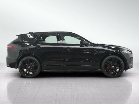 Used 2023 Jaguar F-PACE R-Dynamic S AWD/4WD image 6