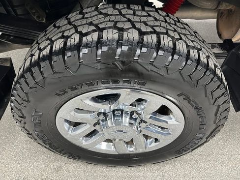 Used 2018 Chevrolet Silverado 2500 LTZ w/ Custom Sport Edition AWD/4WD image 17
