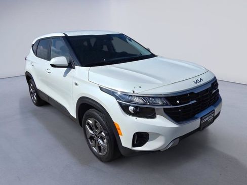 Used 2026 Kia Seltos LX AWD/4WD image 8