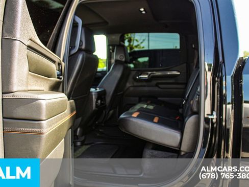 Used 2024 GMC Sierra 1500 AT4 AWD/4WD image 18