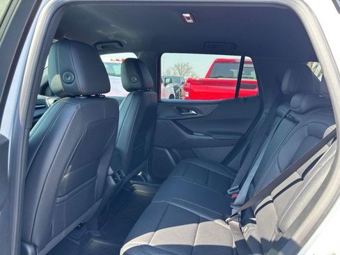 New 2026 Chevrolet Equinox LT w/ Convenience Package II image 5