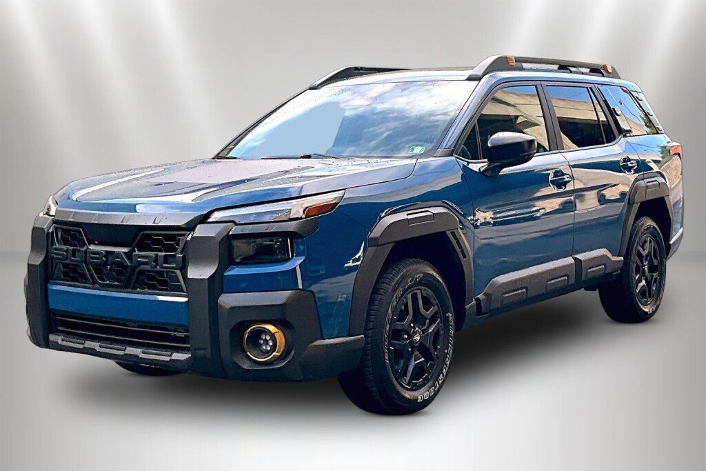 Used 2026 Subaru Outback Wilderness AWD/4WD image 3