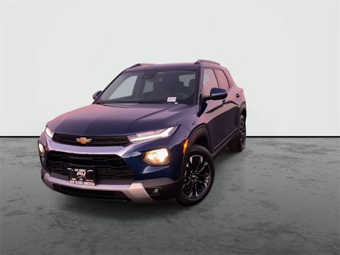 Used 2023 Chevrolet TrailBlazer LT w/ Convenience Package image 4