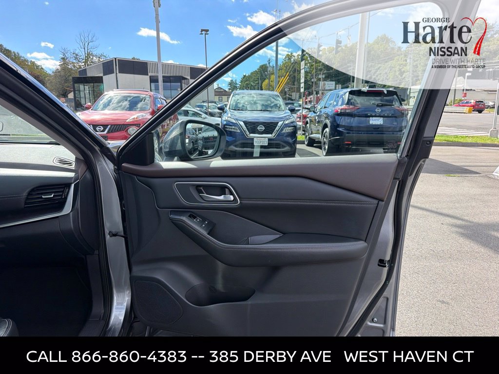 Certified 2021 Nissan Rogue SL AWD/4WD image 30