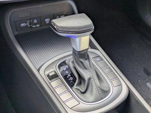 New 2026 Hyundai Kona SE image 16