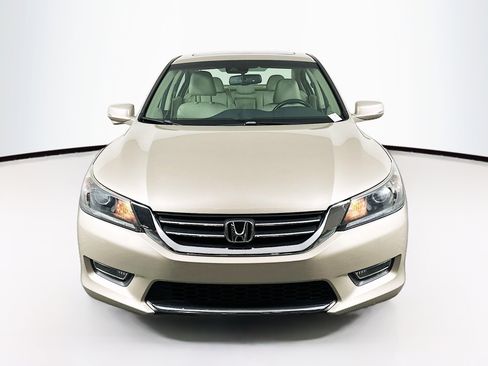 Used 2013 Honda Accord EX-L image 2