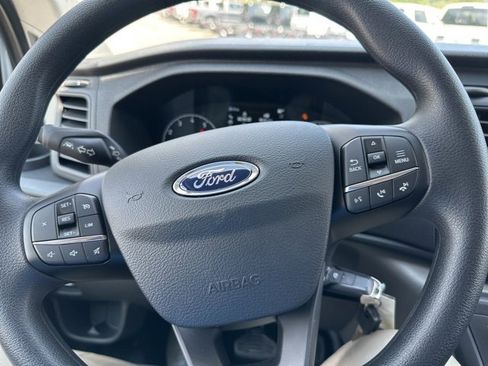 New 2025 Ford Transit 250 Low Roof image 19