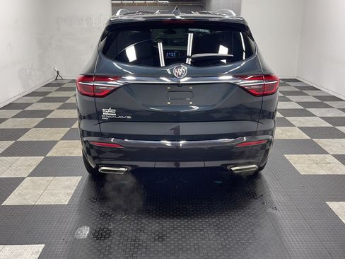 Used 2020 Buick Enclave Essence AWD/4WD image 17