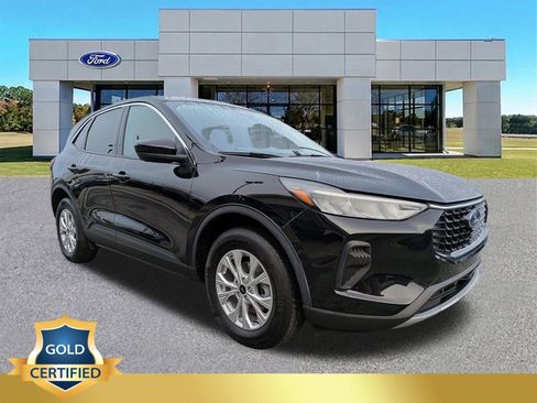 Certified 2023 Ford Escape Active w/ Tech Pack #2 image 1