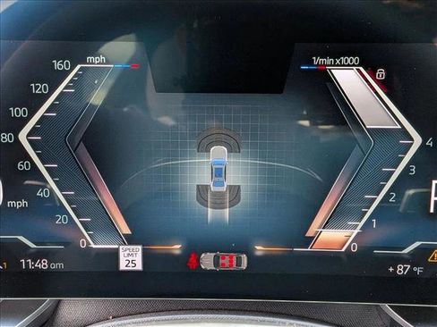 New 2026 BMW 760i xDrive w/ Premium Package image 11