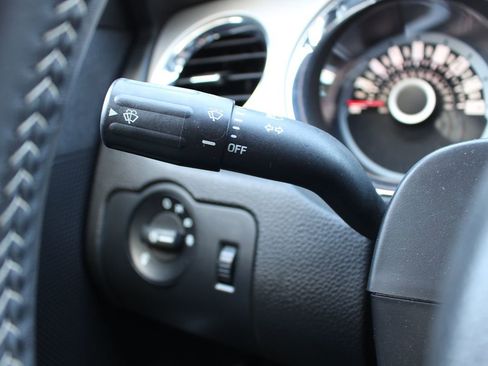 Used 2013 Ford Mustang GT Premium w/ Security Pkg image 17