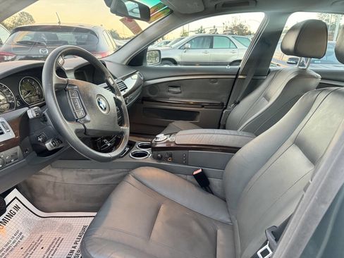 Used 2002 BMW 745i image 8