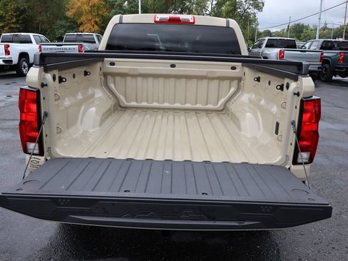 Used 2023 Chevrolet Colorado Trail Boss w/ LPO, Flex Utility Package image 31