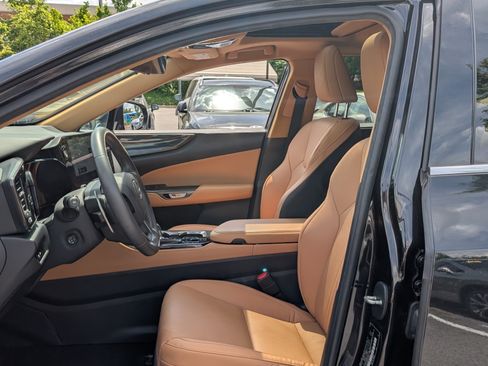 Used 2024 Lexus NX 350 AWD image 16