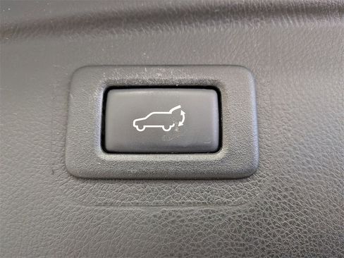 Used 2019 Subaru Outback 2.5i Limited w/ Popular Package #2 image 29