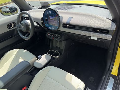 Used 2026 MINI Cooper S FWD image 29