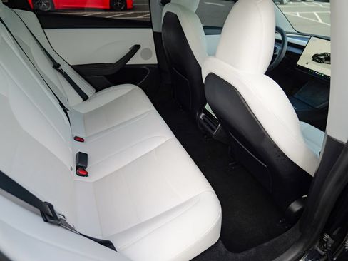 Used 2025 Tesla Model 3 RWD image 30