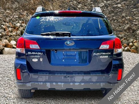 Used 2014 Subaru Outback 2.5i Limited w/ Moonroof Package AWD/4WD image 4