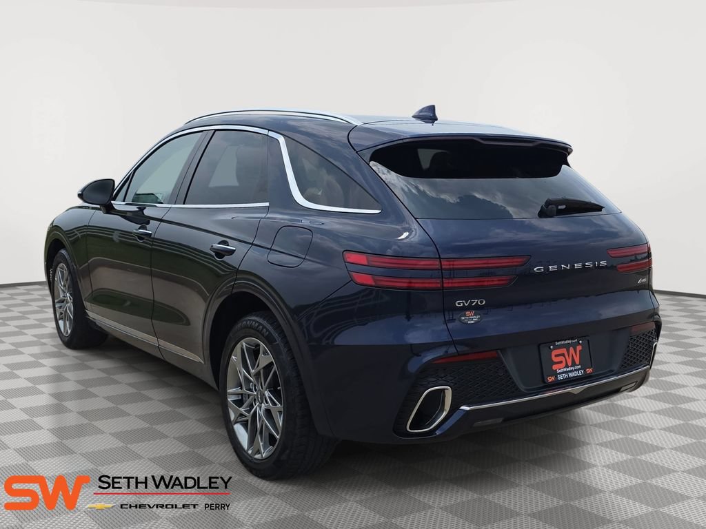 Used 2025 Genesis GV70 2.5T AWD/4WD image 5
