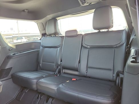 New 2026 Ford Expedition Platinum w/ Stealth Appearance Package image 9