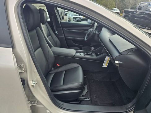 New 2026 MAZDA MAZDA3 2.5 S Sedan w/ Preferred Pkg image 30