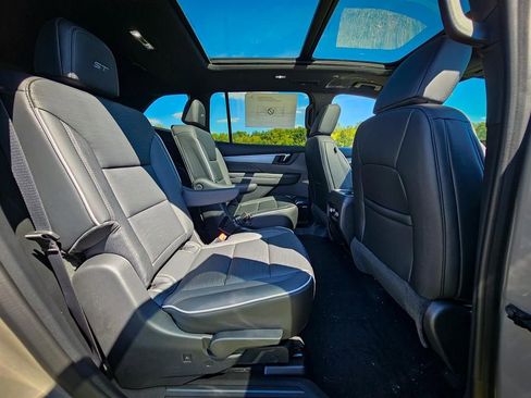 New 2026 Buick Enclave Sport Touring w/ Power Package image 44