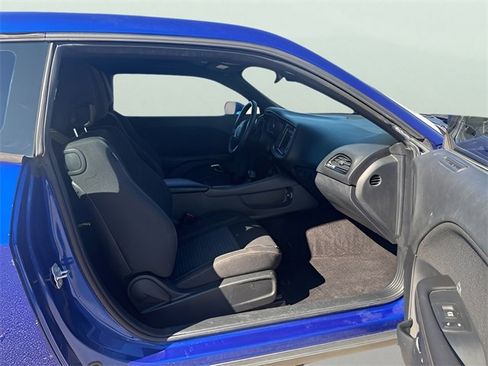 Used 2018 Dodge Challenger SXT w/ Super Sport Group (SS/T) image 14