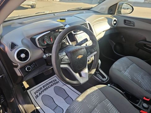 Used 2018 Chevrolet Sonic LS image 12