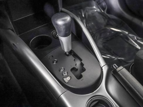 Used 2009 Mitsubishi Outlander ES image 28