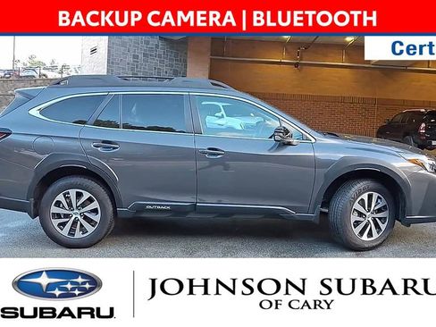 Used 2025 Subaru Outback Premium w/ Popular Package #1A image 9