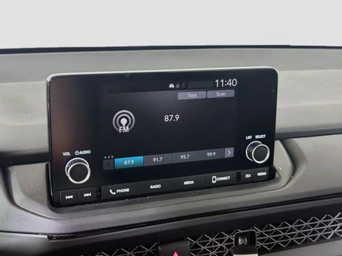 Used 2025 Honda Accord SE image 19