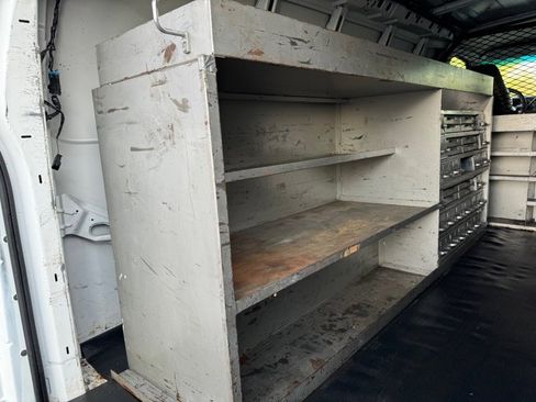 Used 2000 Chevrolet Express 2500 image 14