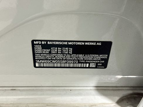Used 2025 BMW 330i Sedan RWD image 12