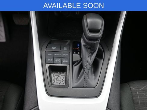 Used 2024 Toyota RAV4 XLE w/ Convenience Package image 25