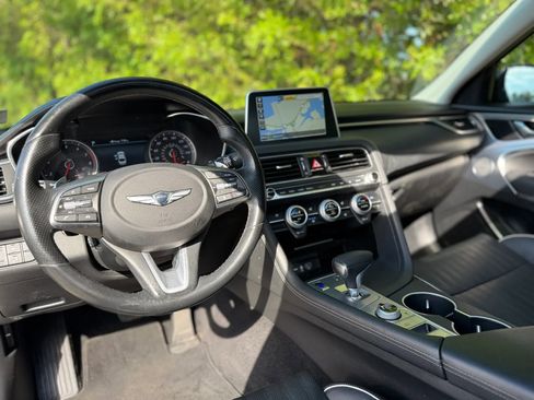 Used 2019 Genesis G70 2.0T Advanced w/ Elite Package RWD image 35