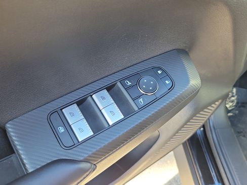 Used 2024 Mitsubishi Outlander ES image 23