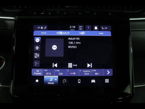 Used 2023 Jeep Grand Cherokee L Laredo AWD/4WD image 27