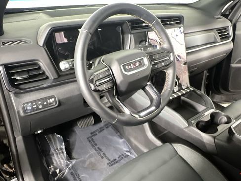 Certified 2026 GMC Terrain AT4 AWD/4WD image 11