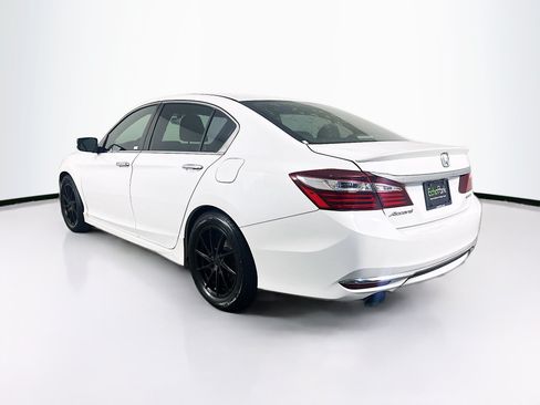 Used 2016 Honda Accord Sport image 5