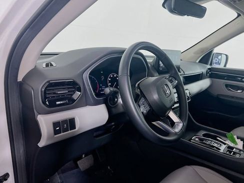 Certified 2025 Honda Pilot EX-L image 11