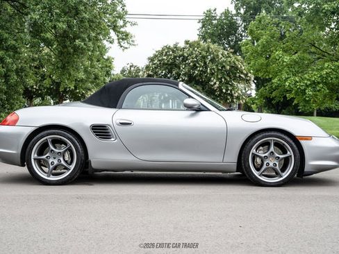 Used 2004 Porsche Boxster S RWD image 16