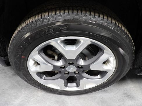 Used 2019 Jeep Compass Limited w/ Safety & Security Group AWD/4WD image 24
