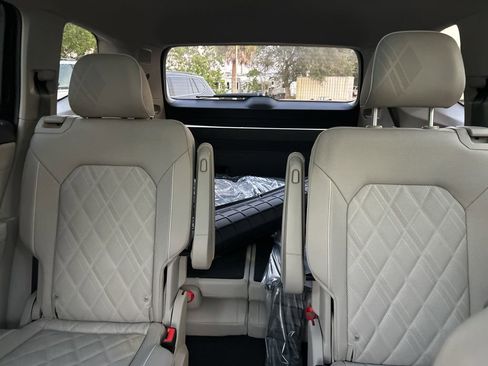 New 2026 Volkswagen Atlas SEL Premium R-Line AWD/4WD image 14
