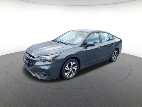 Used 2024 Subaru Legacy Premium AWD/4WD image 3