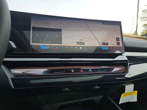 Used 2026 BMW i5 eDrive40 image 27